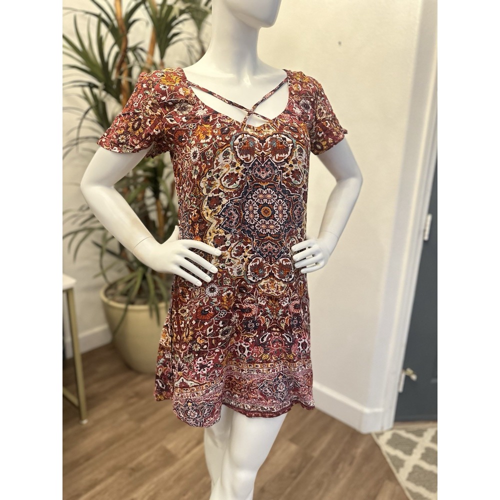 XHILARATION Mini Shift Dress Women Size M Boho Casual Floral Short Sleeve A Line